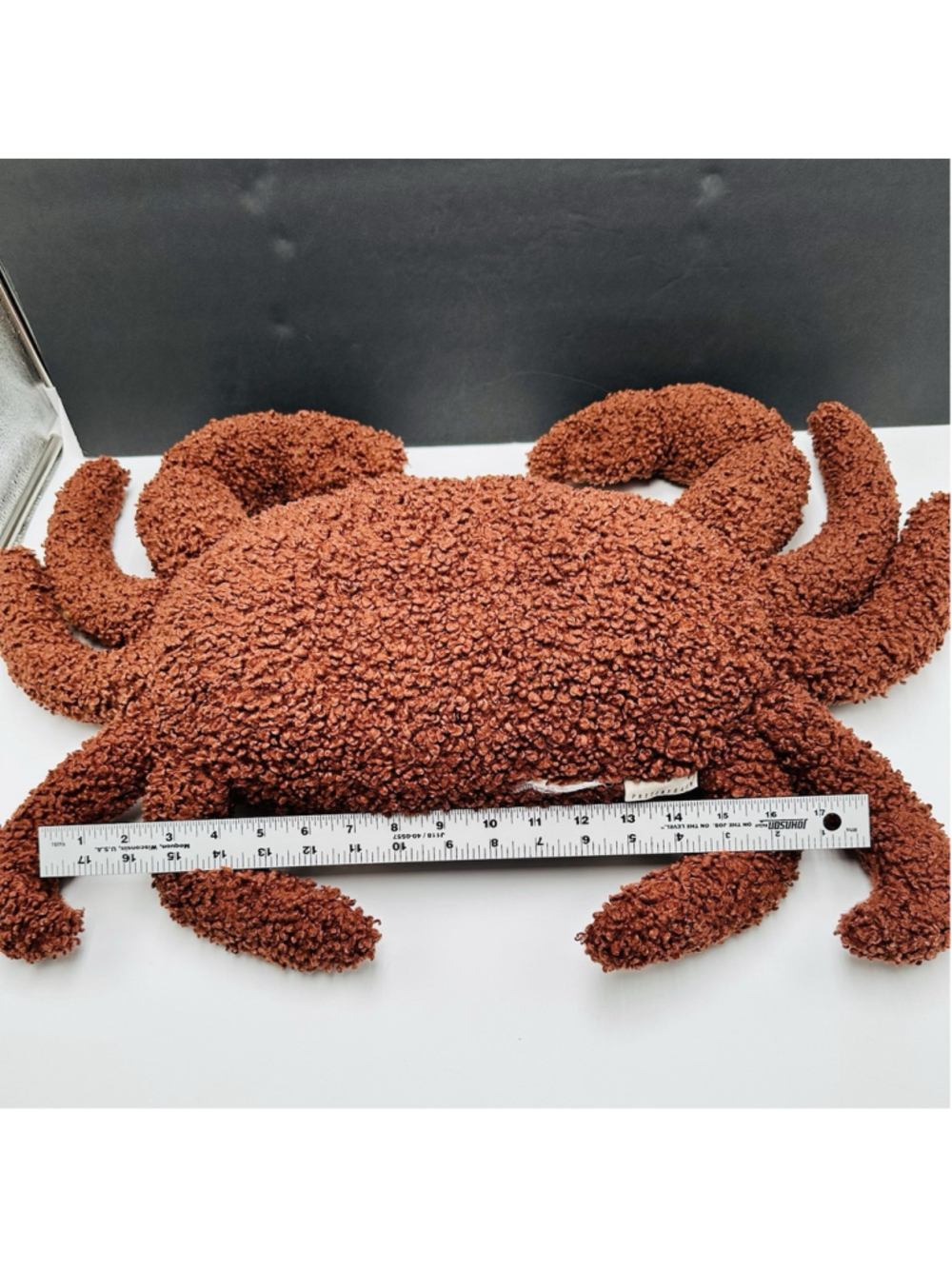 Pottery Barn Cozy Crab Pillow Textured Boucle Fabric Brown 18” X 20” Nautical - Picture 9 of 10